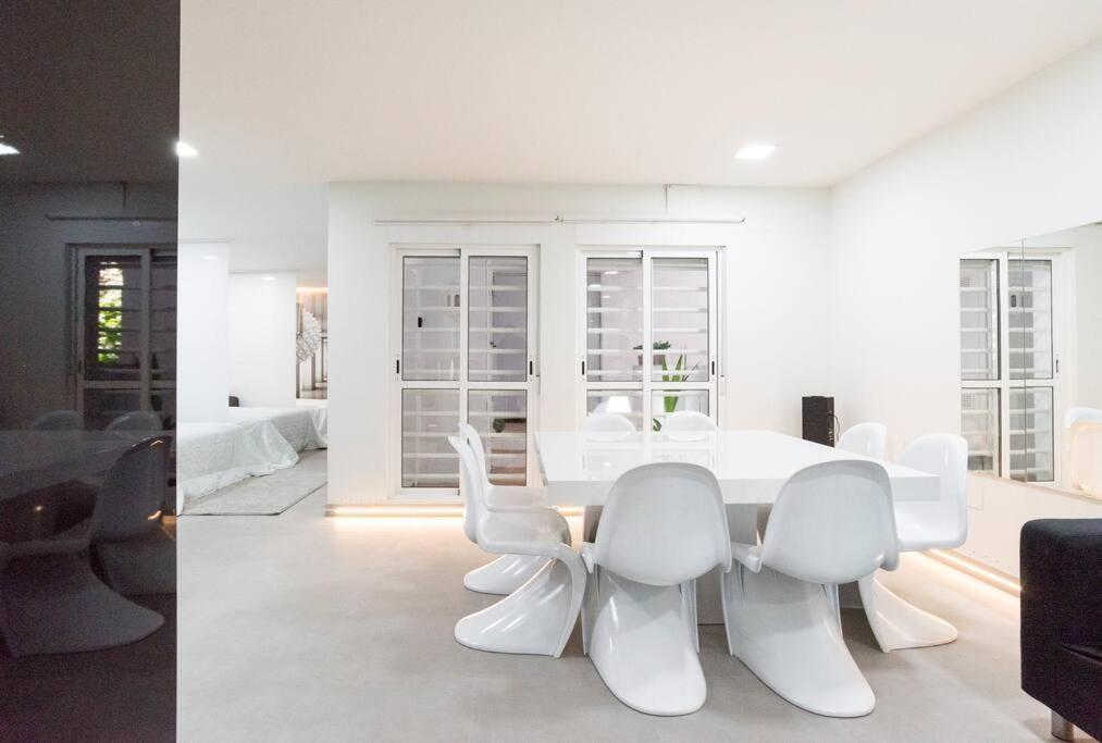 Incredible Luxury Location In Puerto Banus Beach For Families 马尔韦利亚 外观 照片